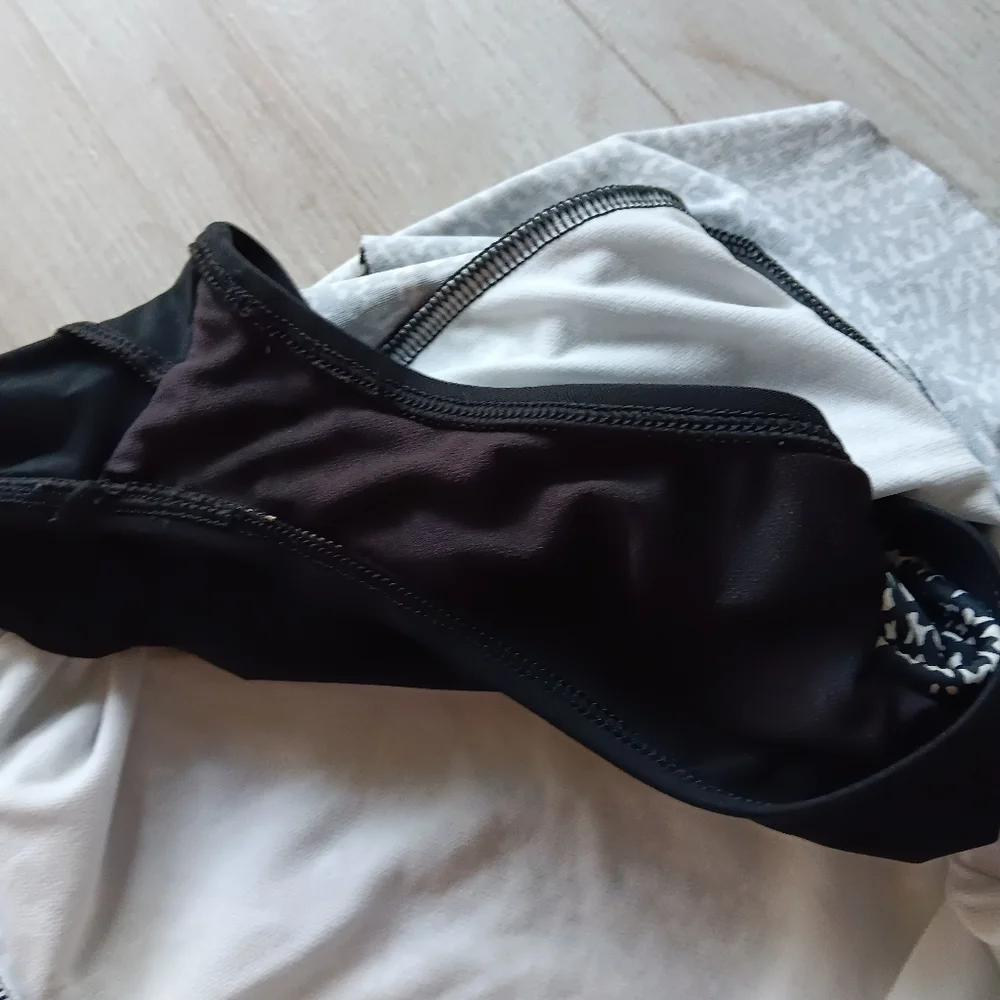 La Blanca Bikini Tie Halter Top Swim Skirt Black White Size 10 - Picture 11 of 16